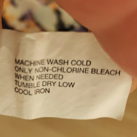 Gap Womens Watercolor Floral Sleeveless Blouse Small - Picture 6 of 7